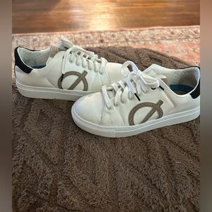 Loci Origin White and Tan Women's Sneakers